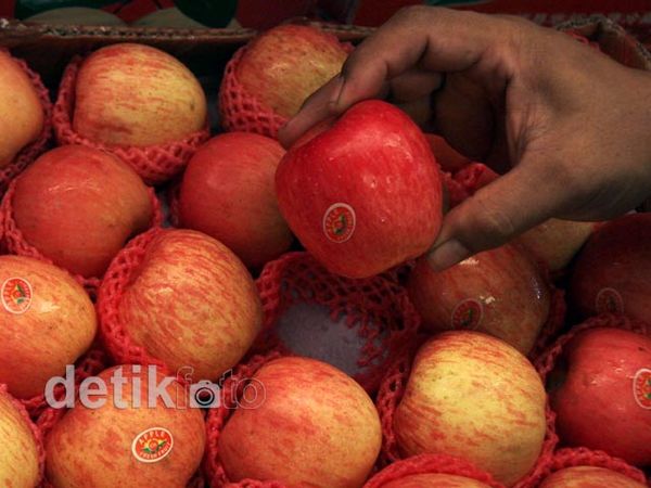 Buah Import Terus Banjiri Pasar Indonesia