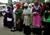 Mahasiswa Medan Salat Gaib untuk Rohingya