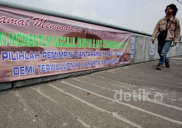 Ajakan Memilih Pemimpin Se-iman Merajalela Ajakan Memilih Pemimpin Se-iman Merajalela