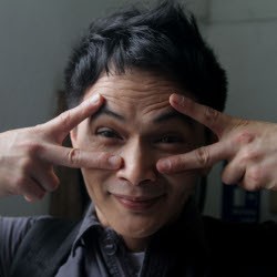 Yosi Project Pop Besarkan Anak Tanpa Baby Sitter