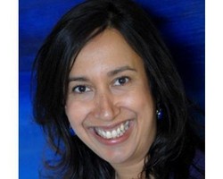 Masih Jomblo, Wanita Ini PD Siapkan Pesta Nikah karena Percaya Ramalan