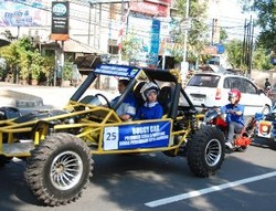 Mobnas Konvoi Keliling Bandung