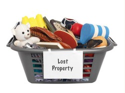 10 Benda yang Paling Banyak Tertinggal di Pesawat