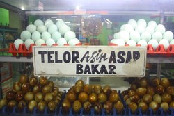 Nyam! Berburu Telur Asin Khas Brebes