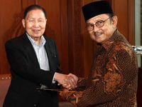 Yayasan Habibie Terima Bantuan Rp 3 M