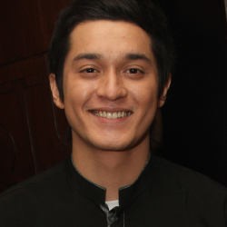 Cinta Suci Zahrana Bikin Miller Taat Salat