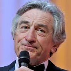 Robert De Niro Gaet Leelee Sobieski di NYC22