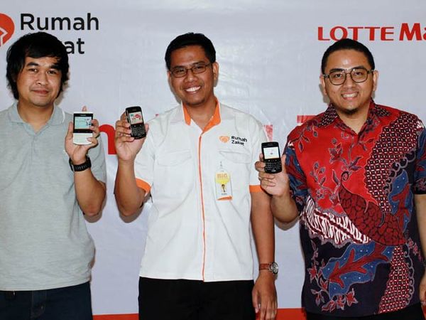 Asyik Zakat Bisa Lewat Blackberry