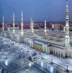 Wow! 10 Ribu Lampu Terangi Masjid Nabawi Tiap Malam