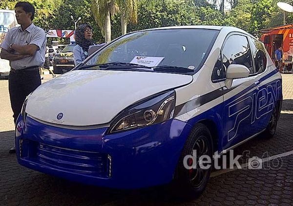 Ini Dia Mobil Listrik Pindad  Ini Dia Mobil Listrik Pindad