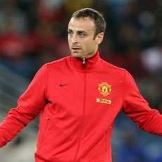 Zenit Ikut Perburuan Berbatov