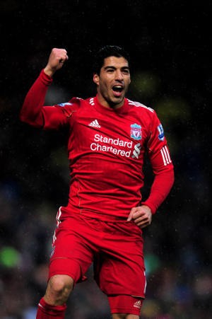 Suarez Teken Kontrak Baru