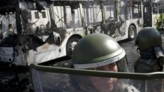 Bakar 3 Bus Kota, 75 Demonstran Ditangkap Polisi Chili