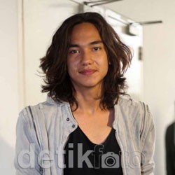 Ini Dia Para Pemain Perahu Kertas