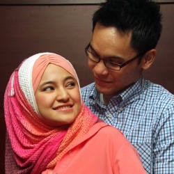 Tengah Hamil, Marshanda Tinggalkan Syuting Tapi Tetap Kuliah