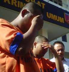 Awas! Playboy Bawa Lari Motor Wanita yang Dikencani