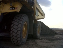 Minim Bahan Baku, Biodiesel Adaro Lebih Mahal dari Solar