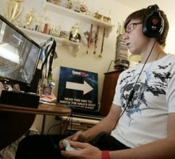 4 Hari Maraton Main COD, Remaja Masuk RS