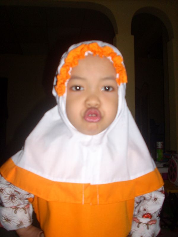 Queenara Charity Prabawa, 4,9 Tahun, Perempuan