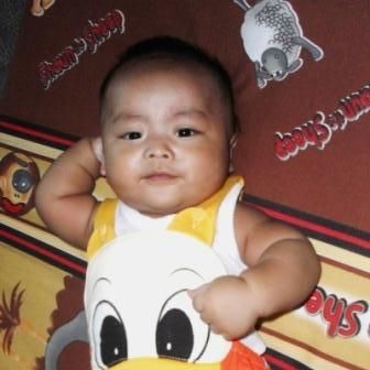 Kenzie Aldewa Zieskind, 6 Bulan, Lelaki