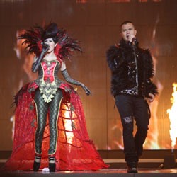 Serasinya Mulan Jameela & Ahmad Dhani