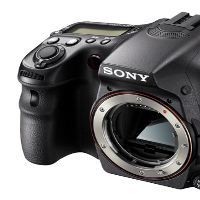 Strategi di Balik Sony A99