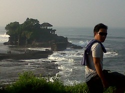 tanah lot bali
