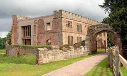 Bergaya Ala Raja & Ratu Inggris di Astley Castle
