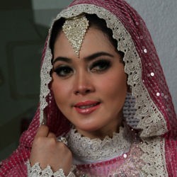 Puasa Syahrini Bolong 8 Hari