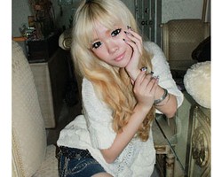 Foto: Mengenal Stella Lee, Beauty Blogger Terkenal Indonesia