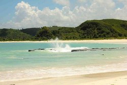 Pantai Kuta, Destinasi Wajib Saat ke Lombok