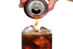 Ini Bagian-bagian Tubuh yang Bermasalah Jika Sering Minum Soda