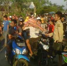 Beberapa Tawuran Pecah Saat Konvoi Motor di Gresik