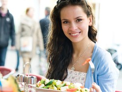 Food Diary dan Makan di Rumah Bantu Cepat Langsing