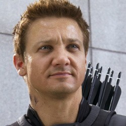 Jeremy Renner Tak Puas dengan Karakter Hawkeye di The Avengers