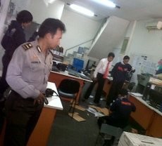 Maling Bobol Brankas Bank Danamon di Kiaracondong