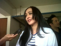 Ditahan di Rutan Pondok Bambu, Angie: Saya Serahkan Semua ke Allah