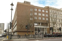 Menjadi Pramuka Sehari di Baden-Powell House