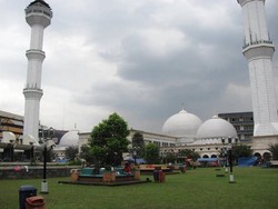 Masjid Raya Bandung, Mahakarya Arsitektur Islam di Kota Kembang