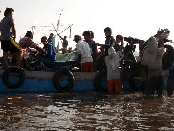Puncak Arus Mudik di Pelabuhan Tradisional Jangkar