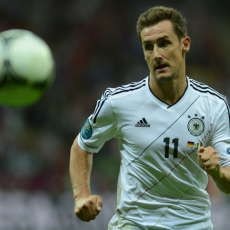 Klose Bidik Tempat di Piala Dunia 2014
