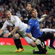 Potensi Si Kelelawar Ganggu Barca & Madrid