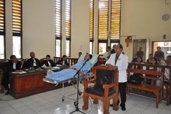 Nenek Loeana Ajukan Penangguhan Penahanan dan Tahanan Rumah 