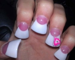 Tren Baru: Menghias Kuku Seperti Kaki Bebek