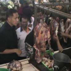 Mendag Sidak Pasar Wonokromo, Stok Komoditas Dijamin Aman