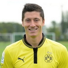 Fokus ke Dortmund, Lewandowski Abaikan Isu Transfer