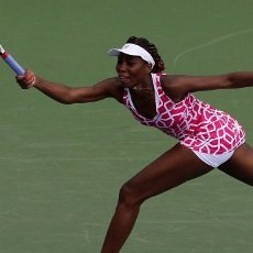 Venus Lewati Hadangan Pertama