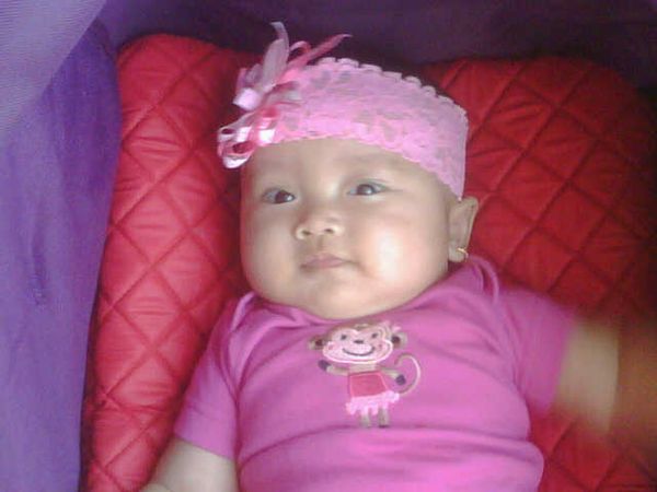 Nazifa Avrilova Hidayat, 4 Bulan, Perempuan