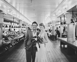 Wow! Pasangan Inggris Ini Menikah 22 Kali di 13 Negara