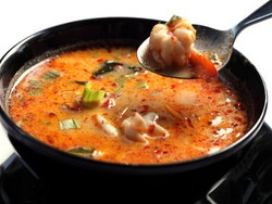Santap Menu Thailand Halal di Gin Thai Cafe Victoria